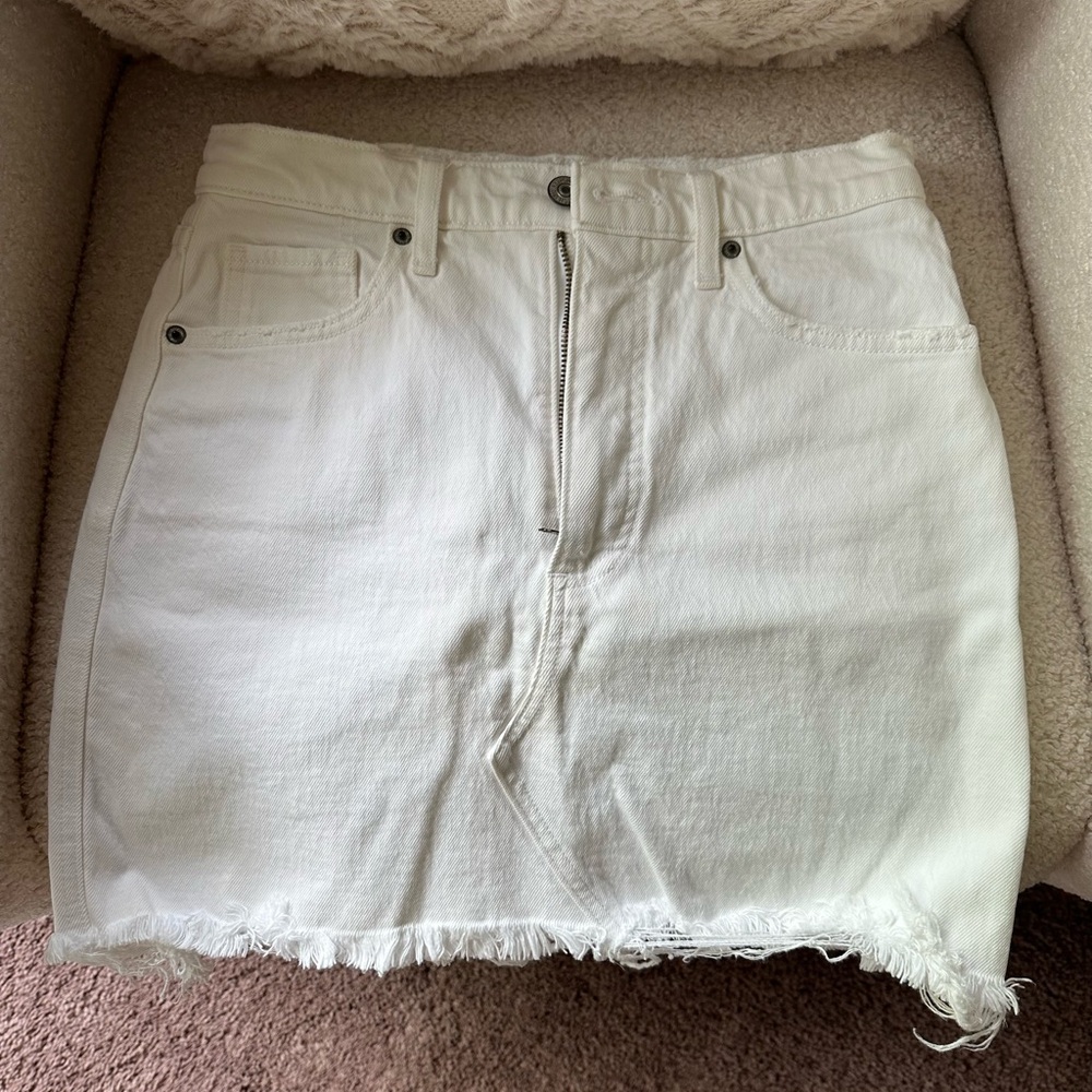 Abercrombie white denim skirt